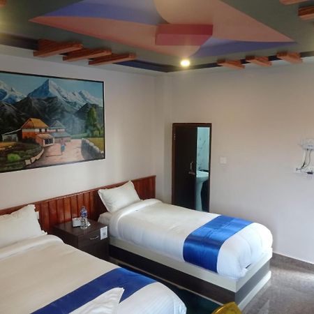 Hotel Namo Buddha Sauraha Buitenkant foto